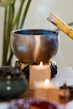 Alaric Therapy at Sarv Tantra – Ancient Ayurvedic Technique for Inner Cleansing and Vitality